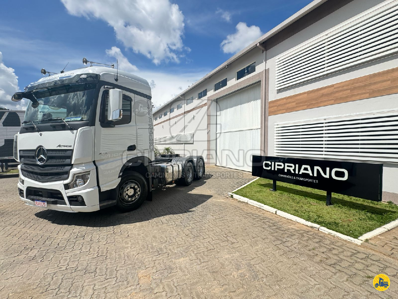 CAMINHAO MERCEDES-BENZ MB 2651 Cavalo Mecânico Cavalo 6x4 Cipriano Caminhões PASSA QUATRO MINAS GERAIS MG